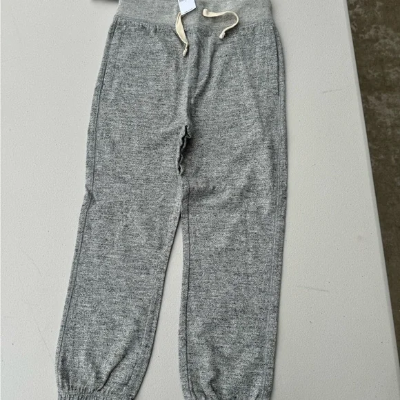 GAP Boys Small (6-7) Cotton Sweat Pants NWT 2-Pairs Brand New (Grey) - Picture 2 of 11